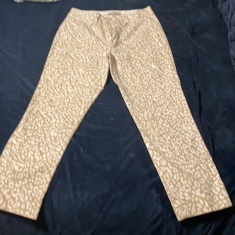 Women’s tapered leg pant